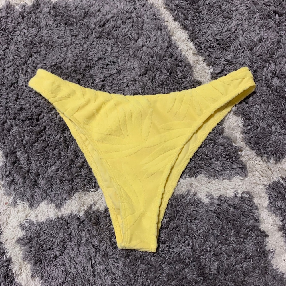 tillys swim bottoms